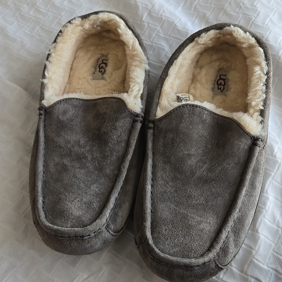 Men UGG Grey Suede LEATHER Loafers Comfort Cozy Loafers Shoes main image 5